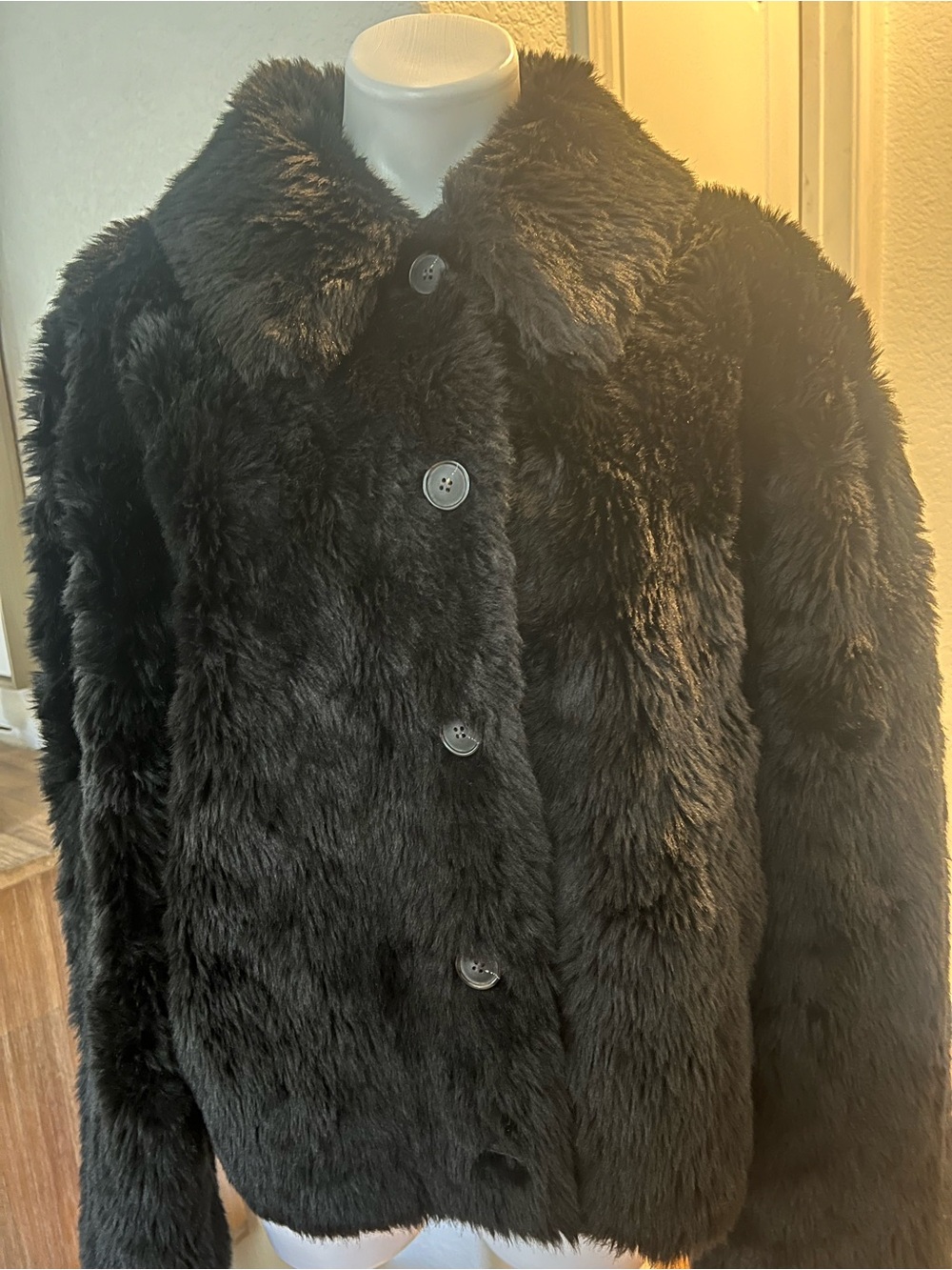 FREE PEOPLE Black Faux Fur Coat size MEDIUM NEW with tags NWT